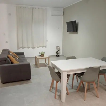 Alojamento de Acomodação e Pequeno-almoço Dimora Cristella Eboli